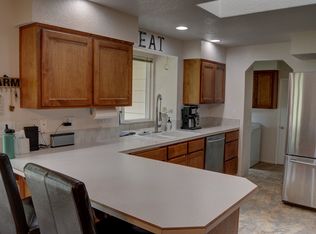 38660 McKenzie Hwy, Springfield, OR 97478