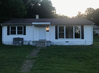 121 Alger Rd, Oak Ridge, TN 37830