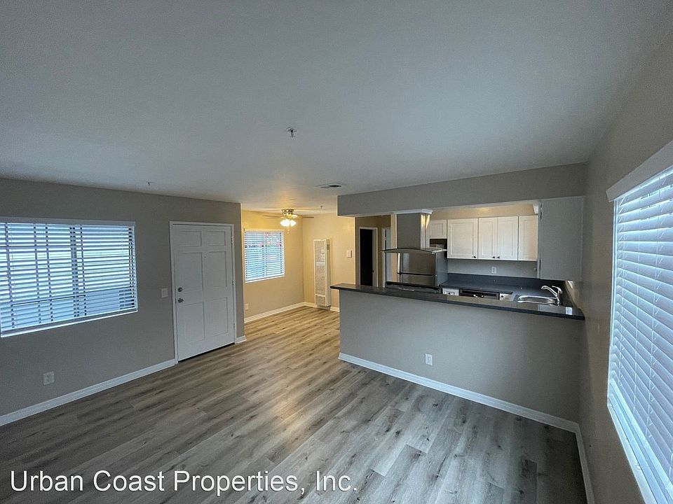 1st image of 508 Sportfisher Dr Unit 9