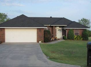 10 Candice Dr NW, Piedmont, OK 73078