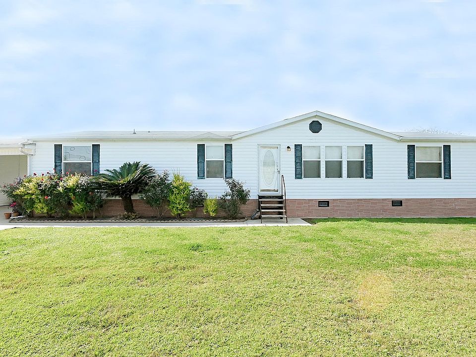1st image of 214 Blakefield Dr