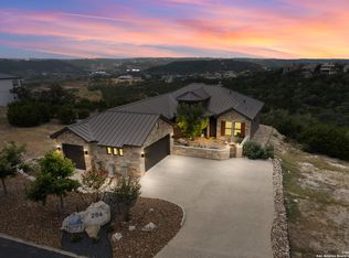 284 Hannah Ln, Boerne, TX 78006