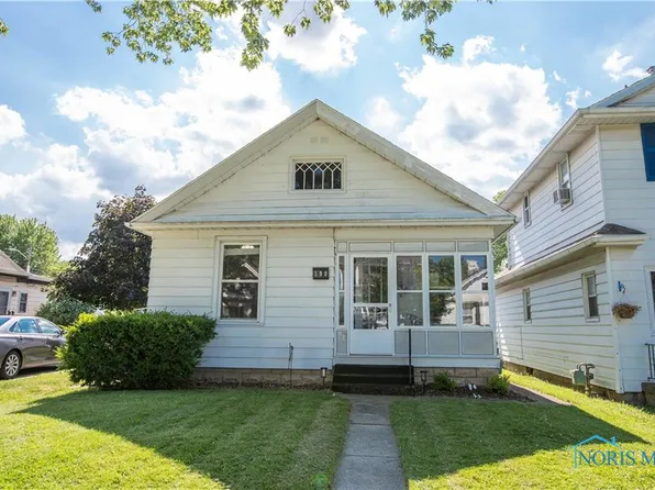 190 Elm St, Rossford, OH 43460