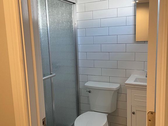 3rd image of 119 Chicago Ave #A