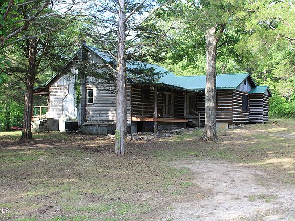3rd image of 755 Quince Dr
