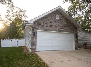 241 N Viant St, Lowell, IN