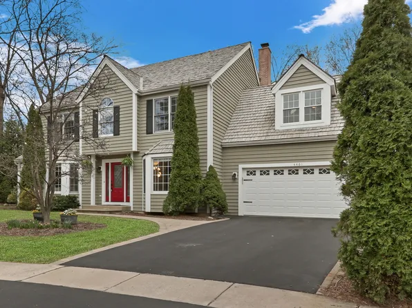 4461 Longmeadow Dr, Gurnee, IL 60031