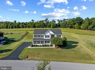 36474 Winding Oak Pl, Purcellville, VA 20132