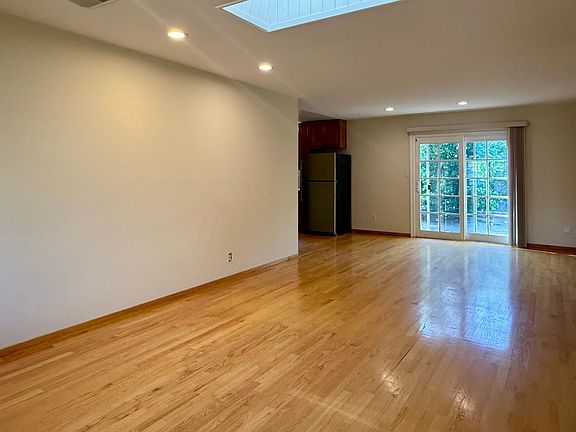 5th image of 4501 Alex Dr