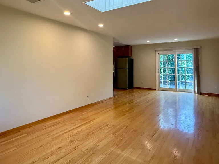 4501 Alex Dr — Photo 5