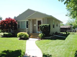3026 Strong St, Highland, IN 46322