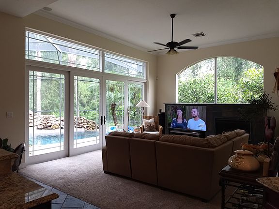 2nd image of 3298 Oakmont Ter