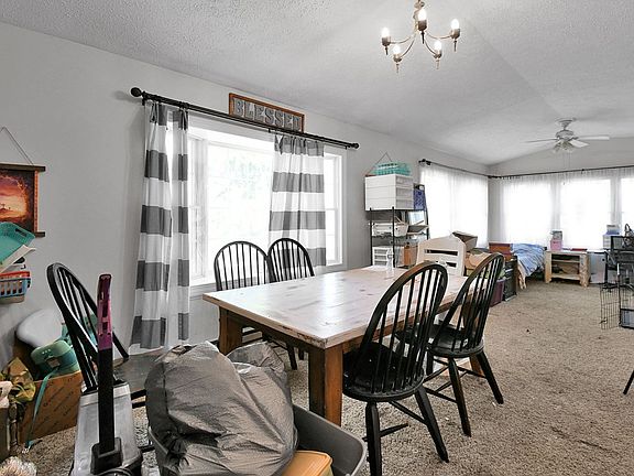 4th image of 968 Highland Ave