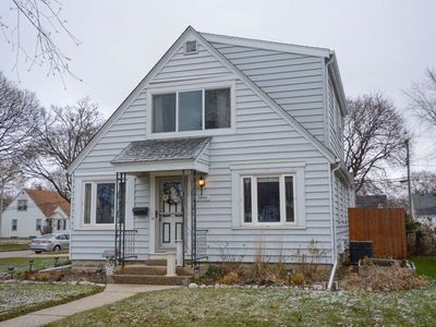 2800 S 85th St, Milwaukee, WI, 53227