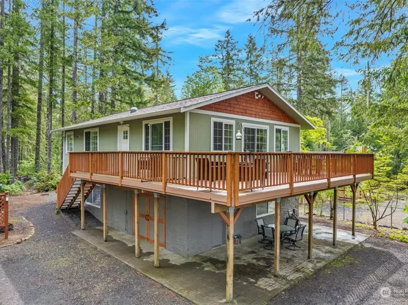 41 N Fairway Drive E, Hoodsport, WA 98548