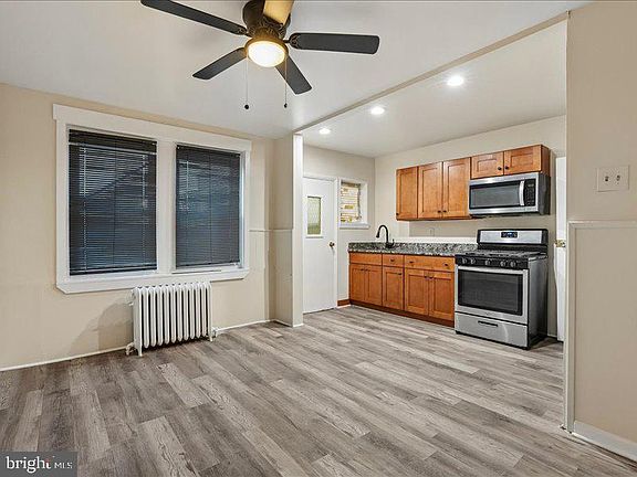 3rd image of 5139 Akron St
