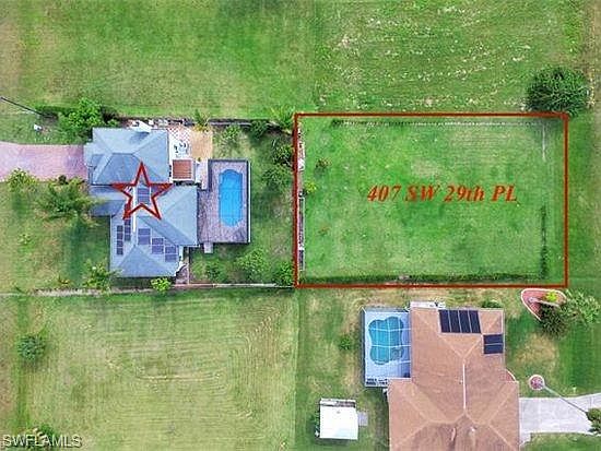 1st image of 407 SW 29th Pl