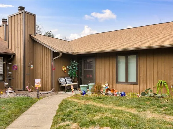 2409 Cottage Pl, Greensboro, NC 27455