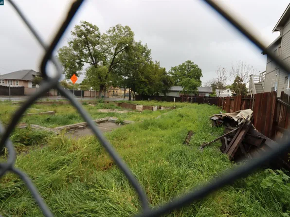 1602 S Sutter St, Stockton, CA 95206