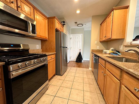 2nd image of 260 Main St APT 102