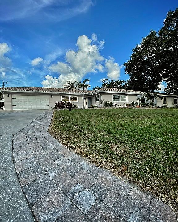 1st image of 1449 Eastfield Dr