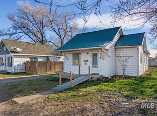 142 Adams St, Twin Falls, ID 83301