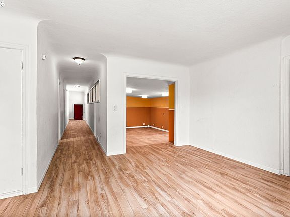 4th image of 3003 River Rd
