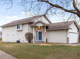 25671 Forest Boulevard Ct, Wyoming, MN 55092