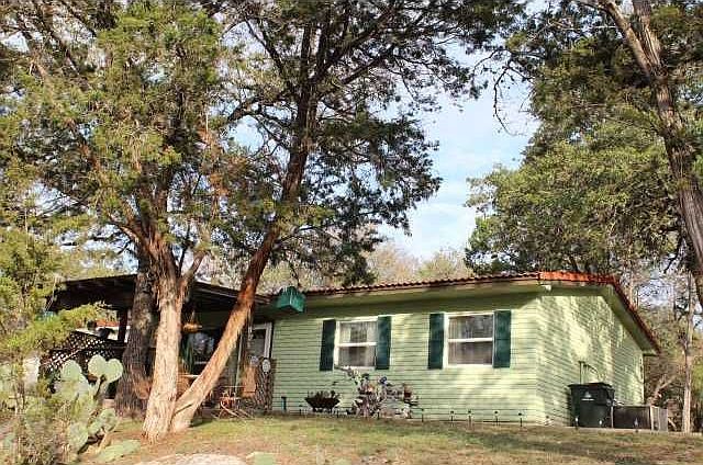 1st image of 108 Woodcreek Dr
