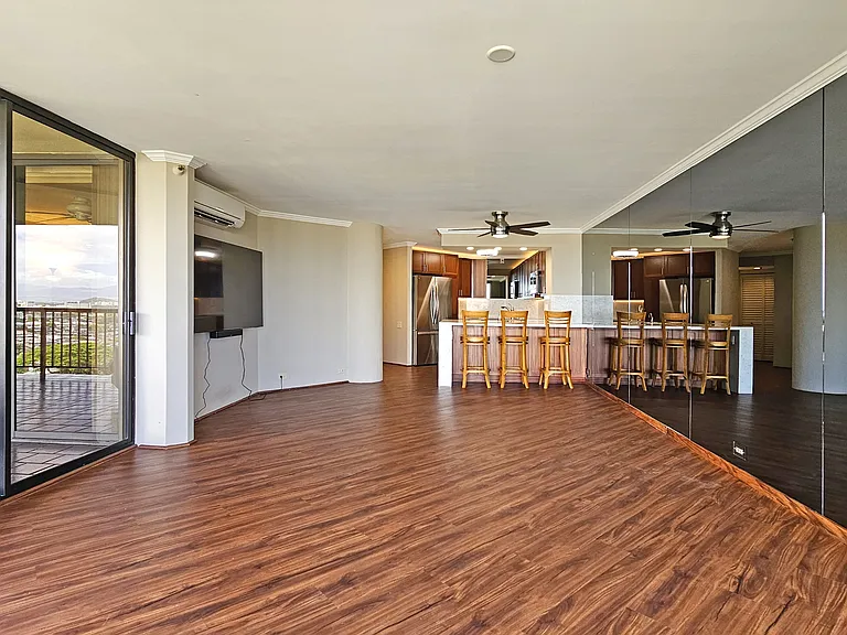2101 Nuuanu Ave #I1204 — Photo 4