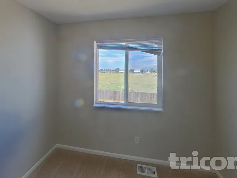 4535 W Jet Wing Cir — Photo 10