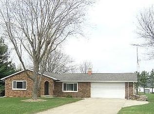 28050 Logan St, Rock Falls, IL 61071