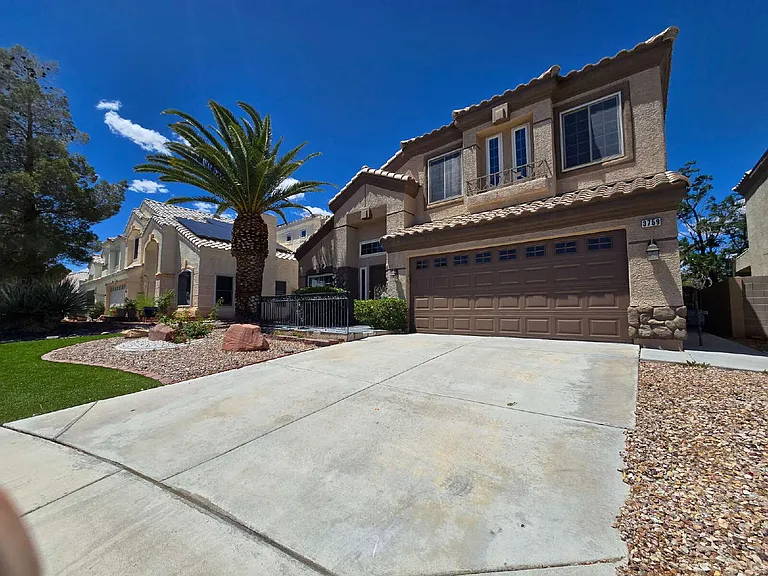 3759 Funston Way — Photo 30
