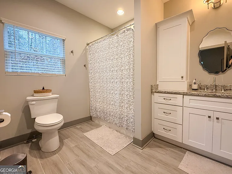 270 Townview Dr — Photo 19