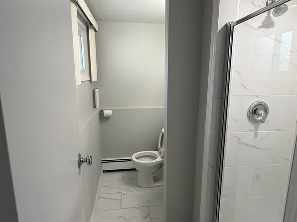 (undisclosed Address), Plainview, NY 11803