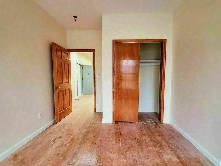 1673 Grove St #2 — Photo 10