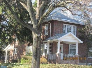 216 W Wyomissing Blvd, West Lawn, PA 19609
