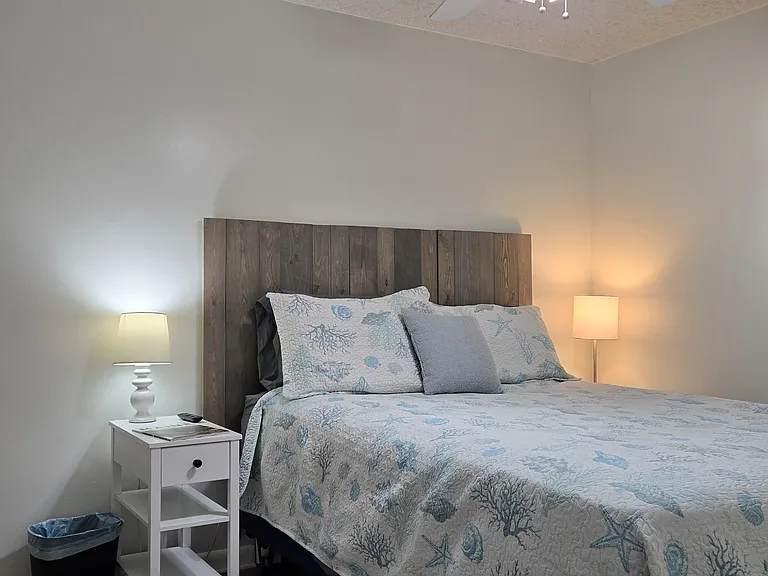 72 E Grand Ave #100 — Photo 22