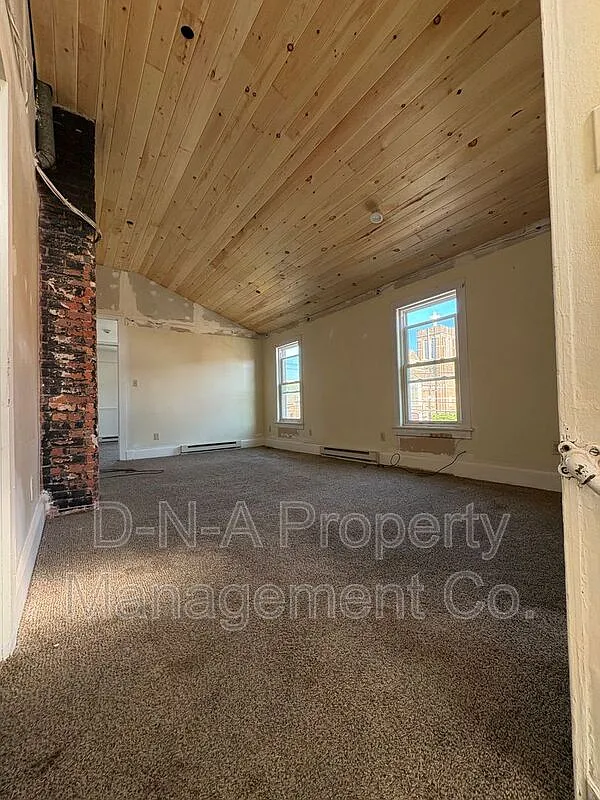 2 bed, 2.0 bath, $1,600 — Photo 2