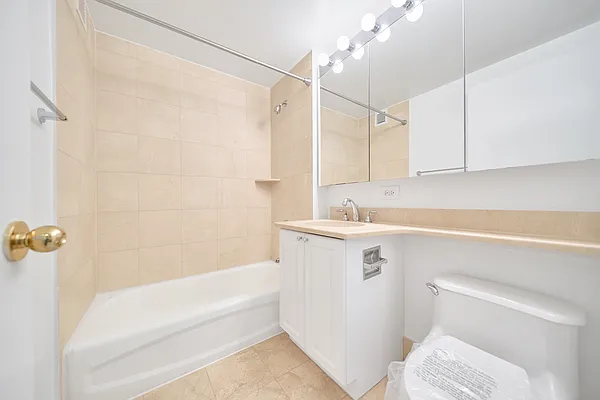 Rented by Living New York | media 24