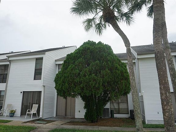 2nd image of 714 Haven Pl #714