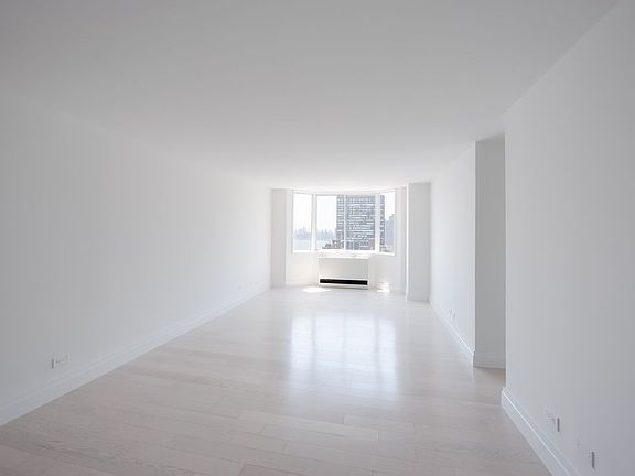 3rd image of 429 E 52nd St APT 28C