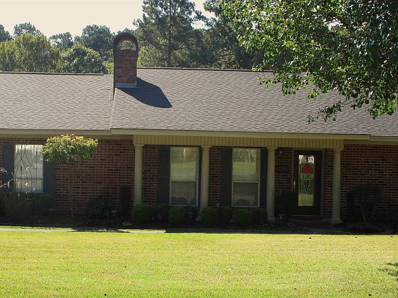 2nd image of 130 Blackgum St