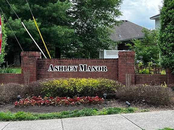 2nd image of 1101 Richmond Way