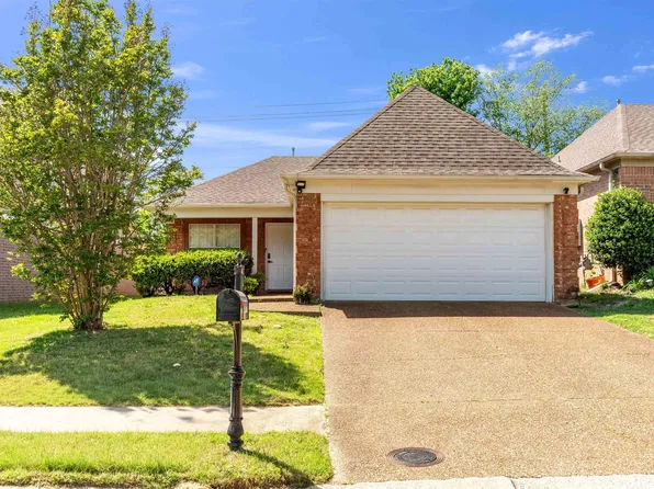 1059 Cross Meadow Rd, Cordova, TN 38018