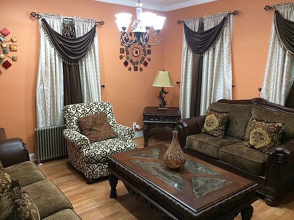 2nd image of 272 Delawanna Ave