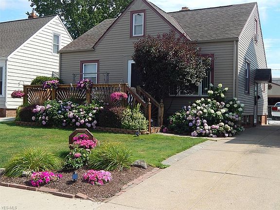 2nd image of 4707 Tuxedo Ave