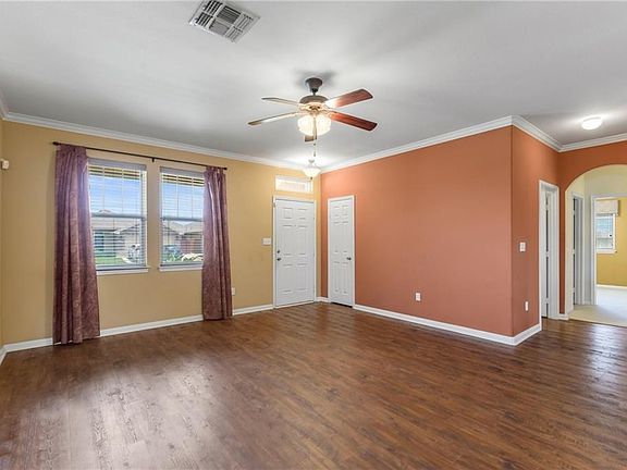 4th image of 2501 Whirlwind St