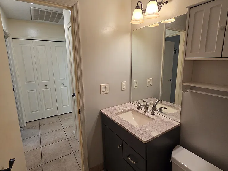 35120 Whispering Oaks Blvd — Photo 14