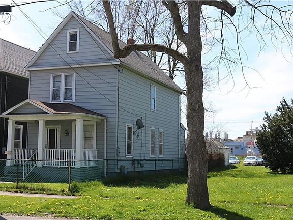3rd image of 2443 Cudaback Ave